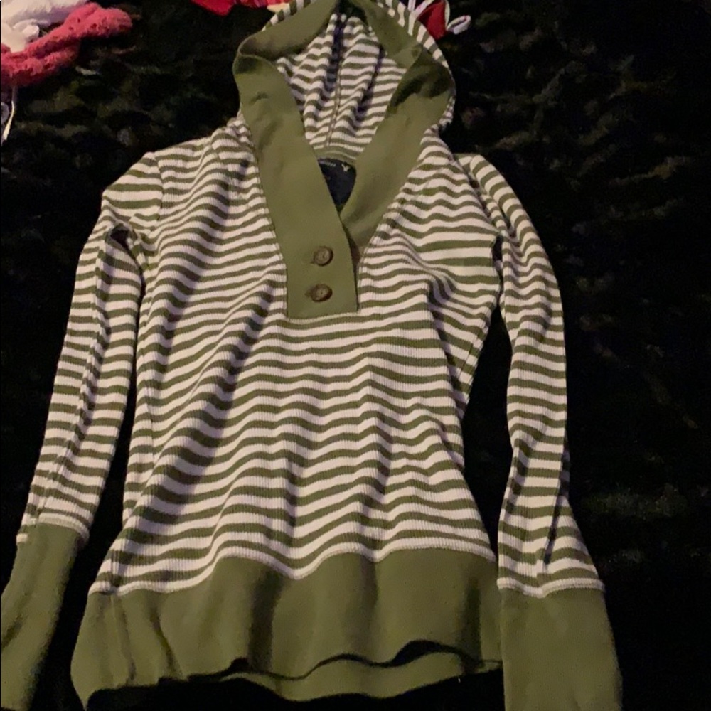 American eagle long sleeve
